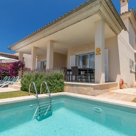 -2183 Mallorca Villa Alcudia (Mallorca)